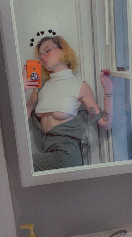 buttercupdaddy666 model best pictures