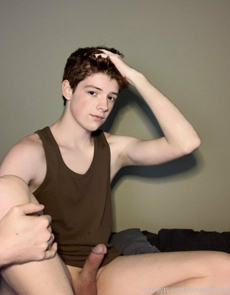 tommyakai art star photo