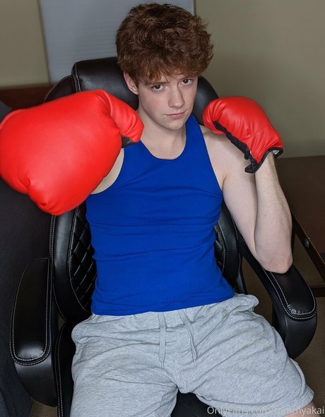 tommyakai star nice photos