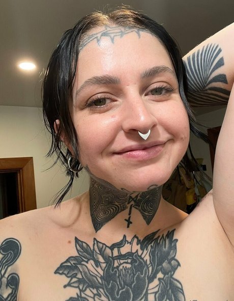 floworb porn model photos