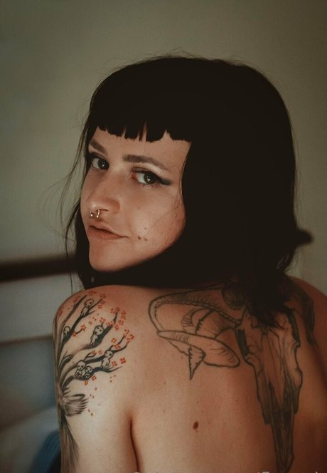 floworb top pornstar img