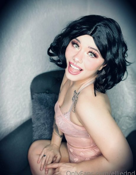 EllieDND hd pornstar images