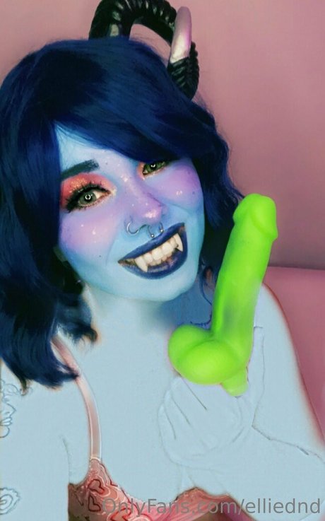 EllieDND art pornstar photos