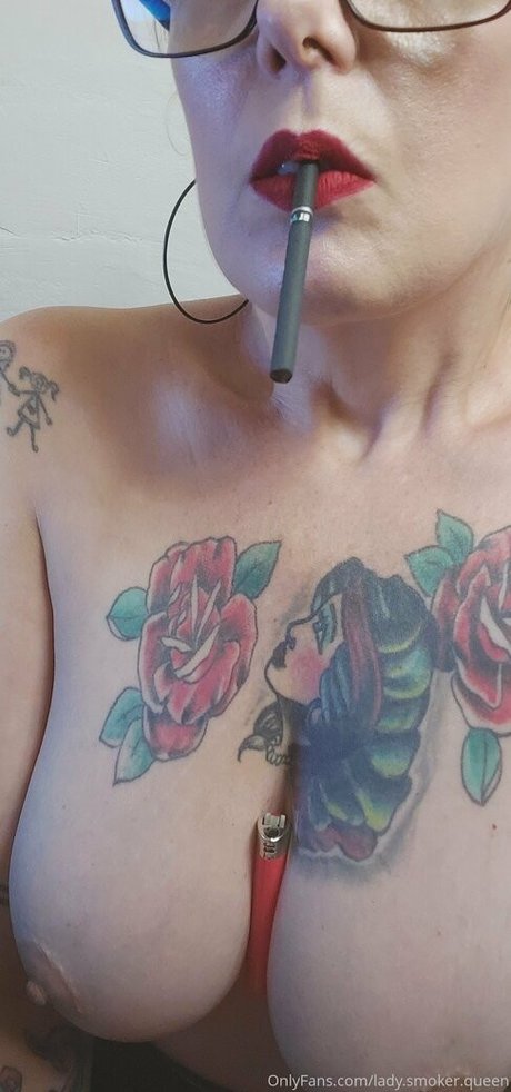 lady smoker queen pornstar beautiful photo