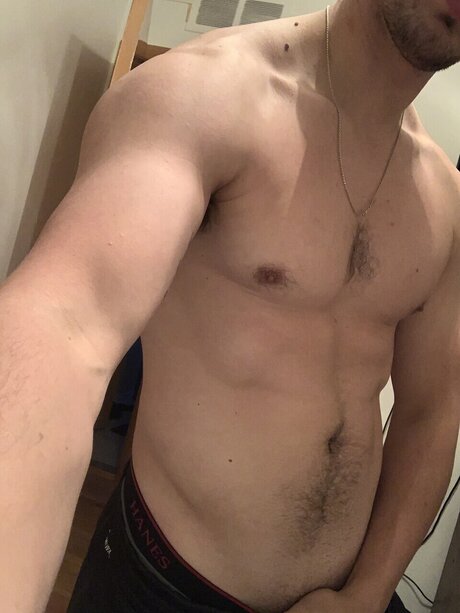 Bigfella16 beautiful model pics