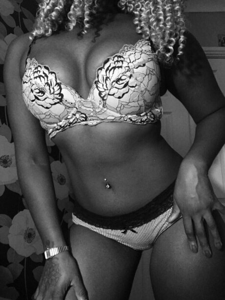 Lusciouscurves nudes actress img