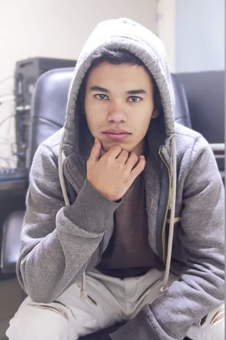 Urganivia pretty actress pictures