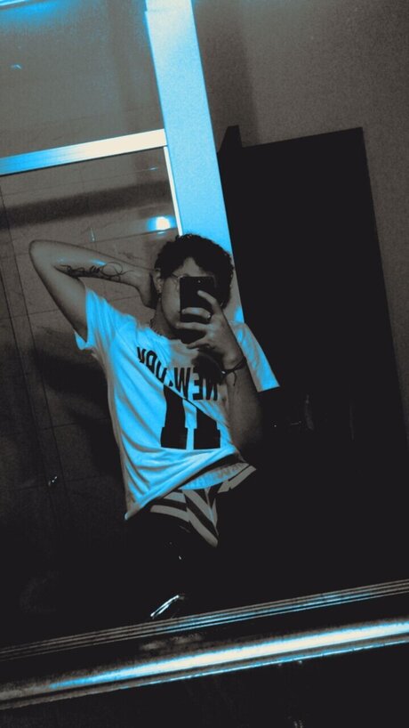 gym leggings onlyfans sexy naked img