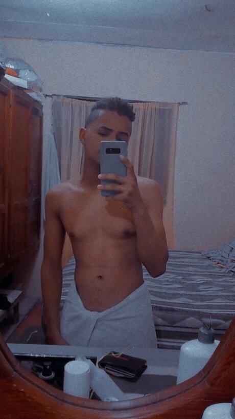 Lorenzo Junior Rodriguez hot star pic