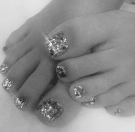 Foot Goddess_ exclusive star photo