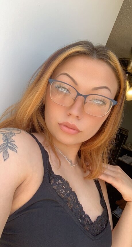 valerie11 model beautiful images