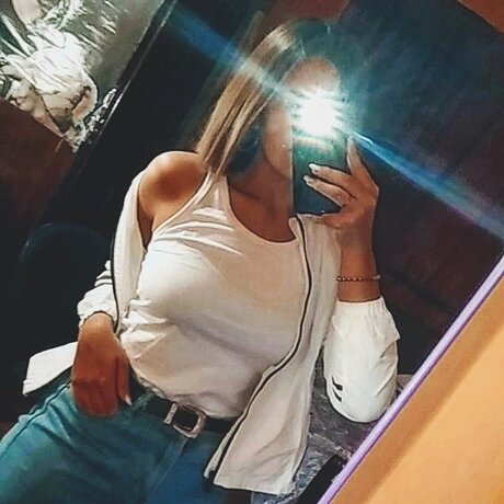 Milagros Correa model sexy photo