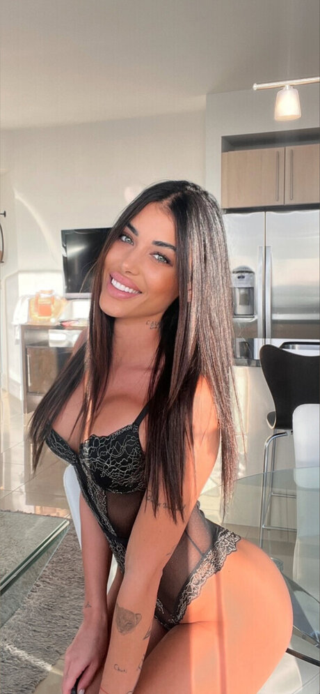 Diriany star naked galleries