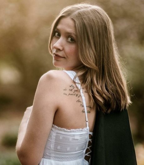 Baleighx model naked pictures