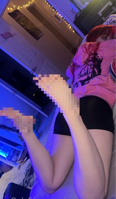 anarchyelmo sex model archive