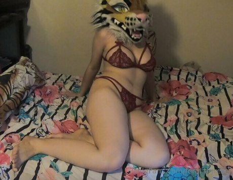 feral tigress porn star image