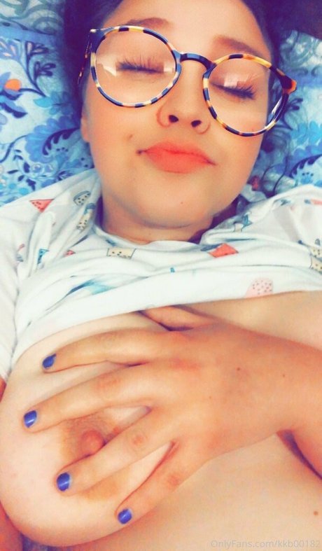 kkb00182 beautiful pornstar picture