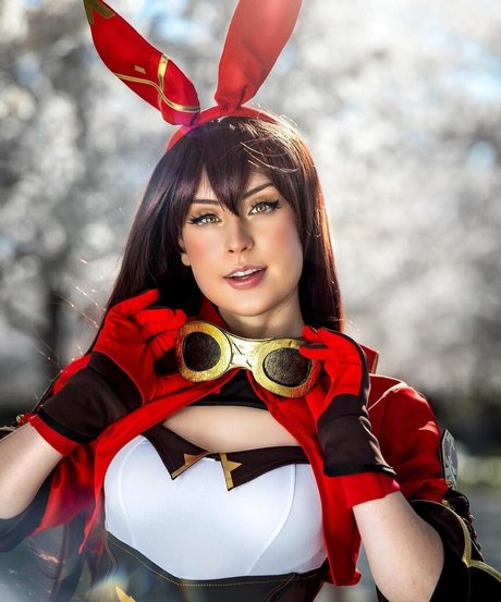 Raineemery model nudes images