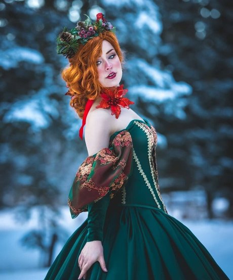 Raineemery free actress photo