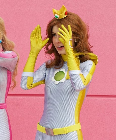 Raineemery top star photo