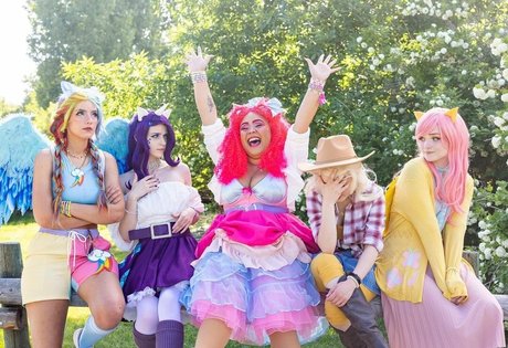 Raineemery star exclusive images