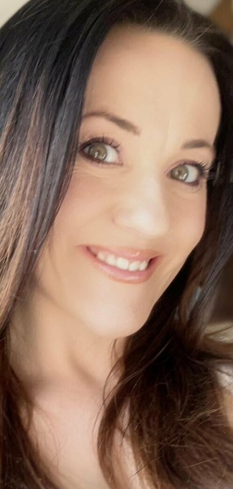 onegoodbumblebee best model images