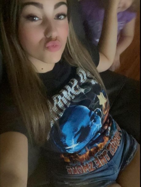 Talea sexy model pic