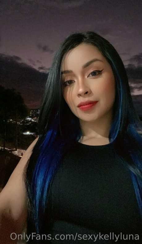 sexykellyluna adult model photo