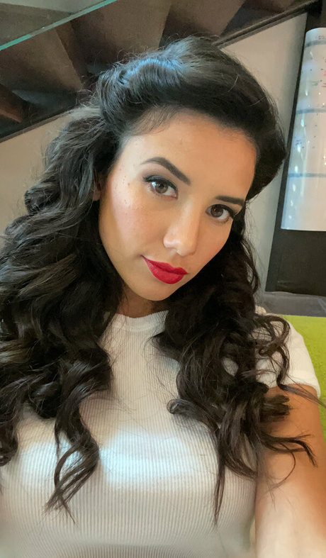 maandymore free model gallery