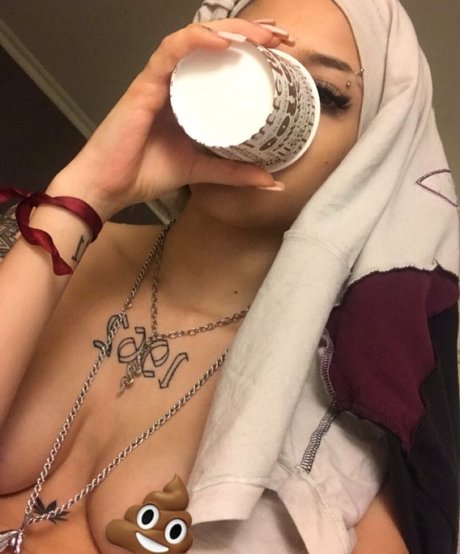 Vicky Balena xxx actress img