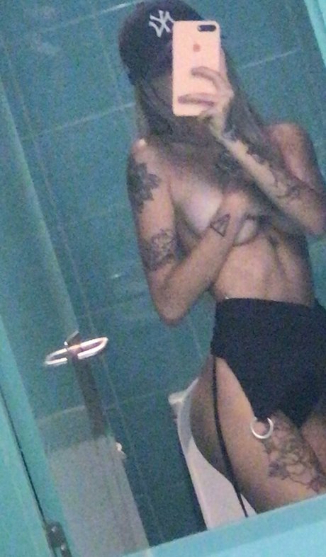 Vicky Balena pornstar free pics