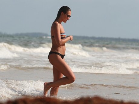 Tasya Teles pornstar nudes pics