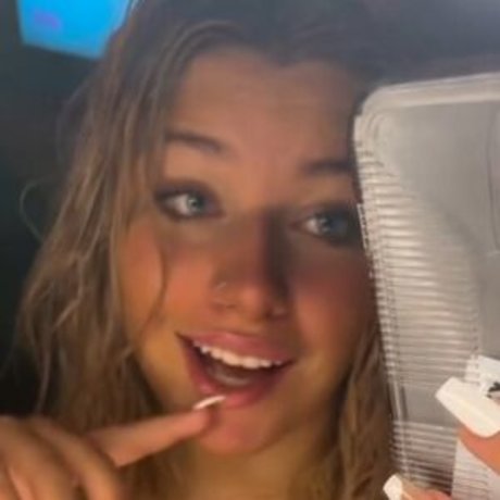 Mackenzie Spohn pornstar sex pics