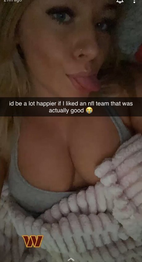 Mackenzie Spohn naked pornstar pics