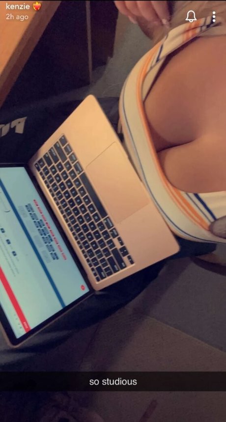 Mackenzie Spohn model nude gallery