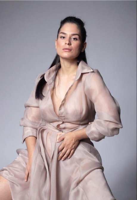 Fabi Martinez model erotic picture