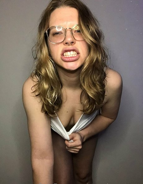 strawberrytootx sexy star images