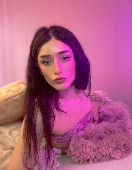 Venus Moorez star sexy picture