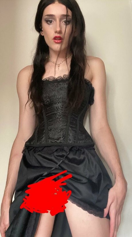 Venus Moorez star erotic pictures