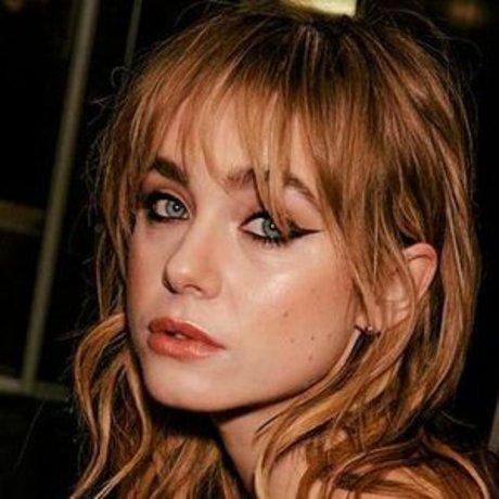 Clara Galle model naked pictures