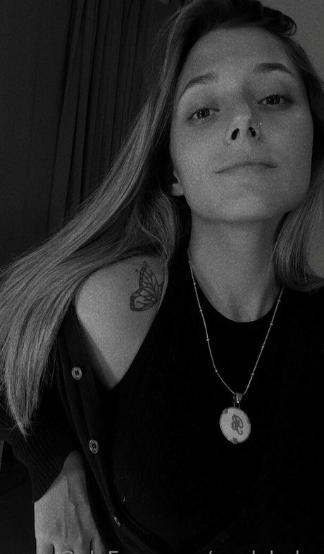 paulybaby pornstar hd picture