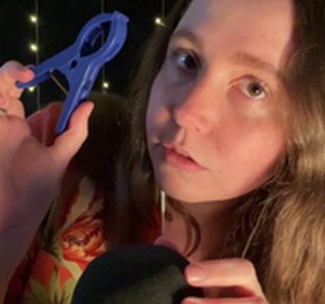 Kelly Belly ASMR model hd pic