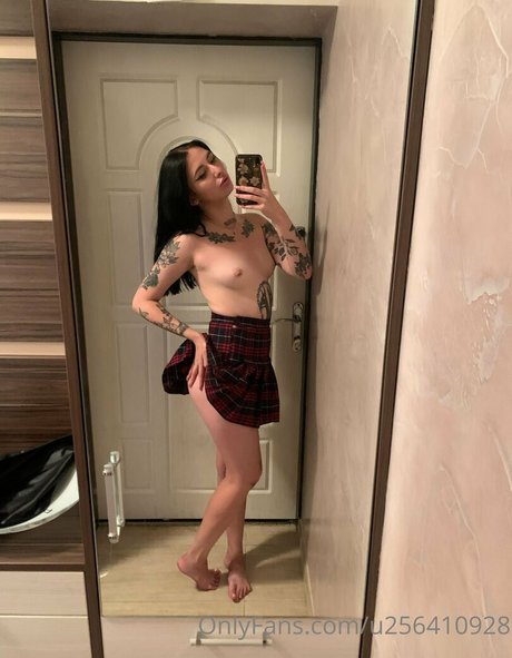 alina juicy b1tch hd star photo