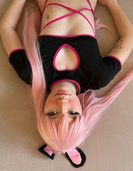 weirdoroki art actress img