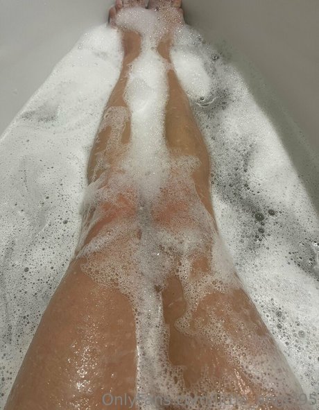 little angel95 star naked archive