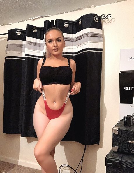 cezel exclusive model galleries