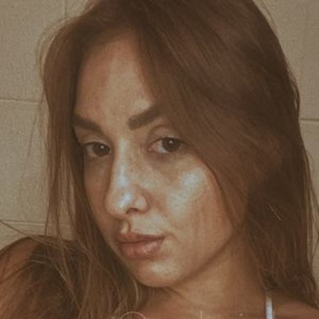 Gabi Petry porn actress photo