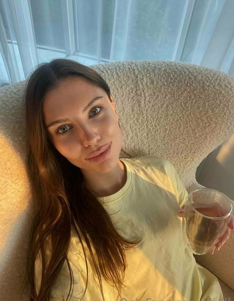 vika ua pornstar sexy img