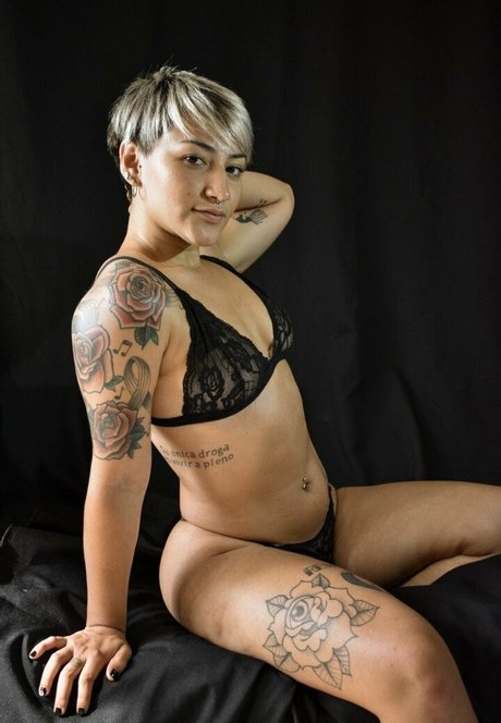 ohfoxylady exclusive star pictures