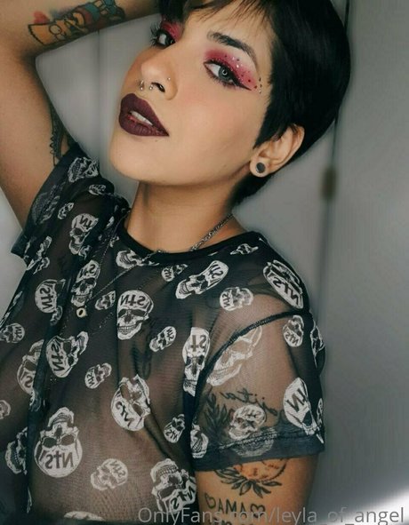 leyla of angel model art photos